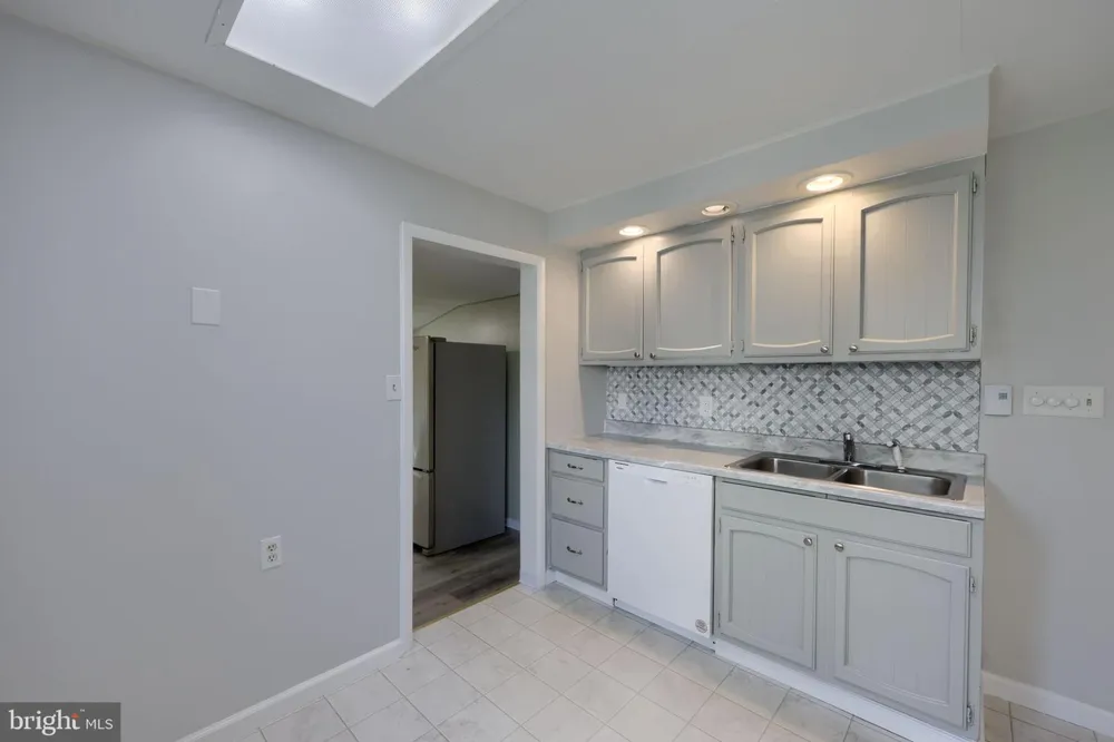 44 LOCUST STREET Palmyra, PA 17078