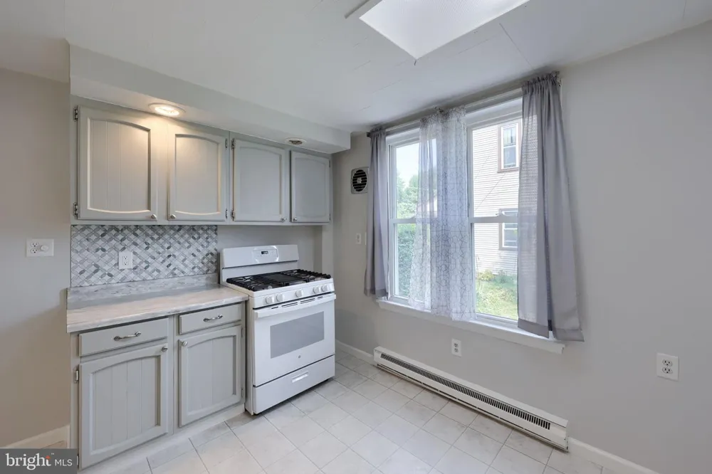 44 LOCUST STREET Palmyra, PA 17078
