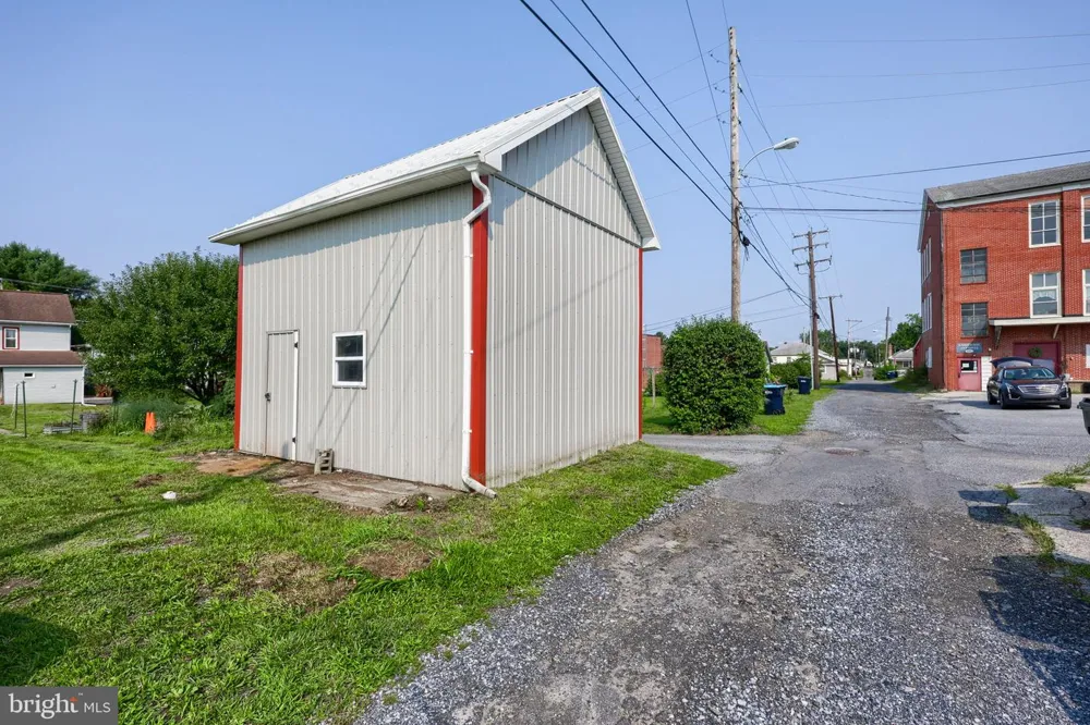 44 LOCUST STREET Palmyra, PA 17078