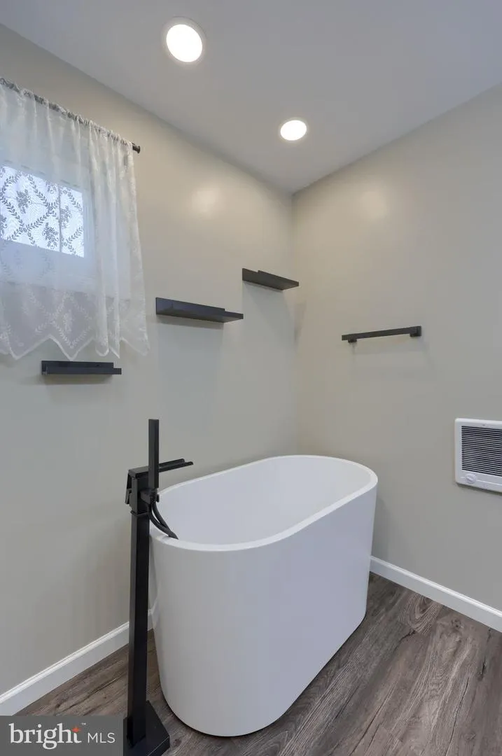 44 LOCUST STREET Palmyra, PA 17078