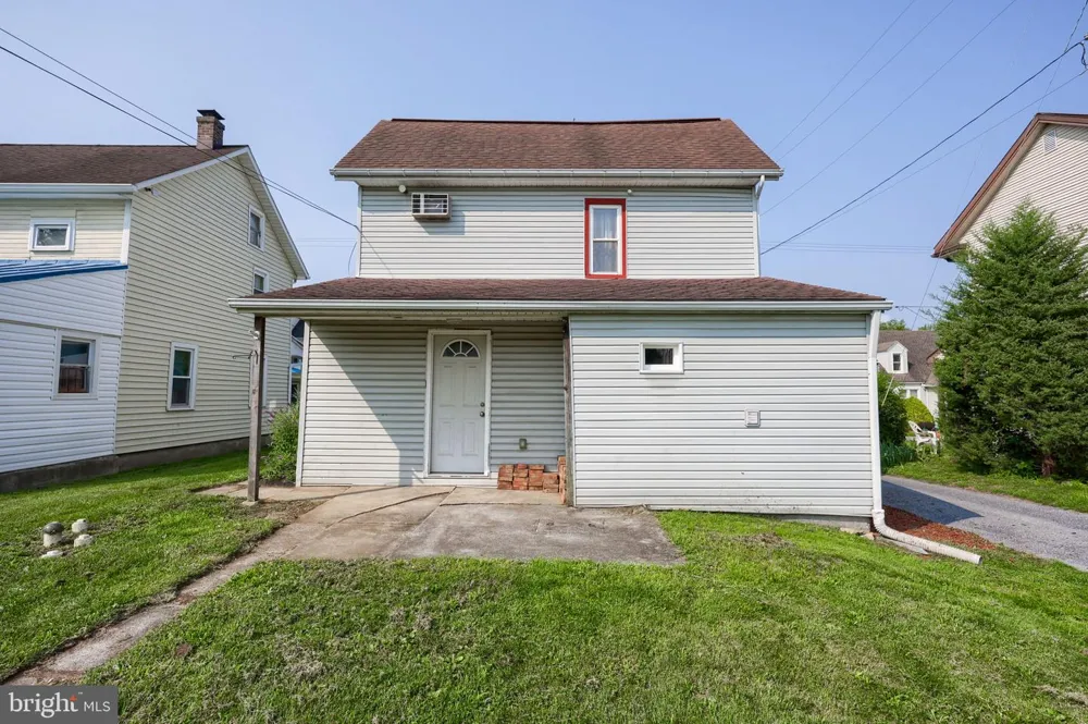 44 LOCUST STREET Palmyra, PA 17078