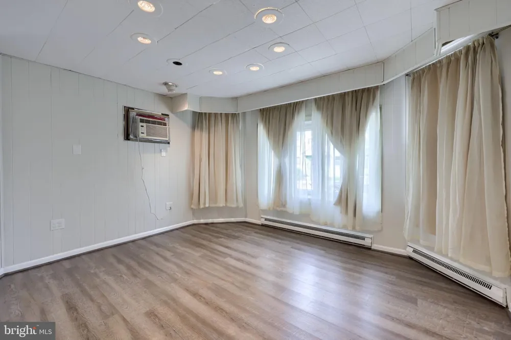 44 LOCUST STREET Palmyra, PA 17078