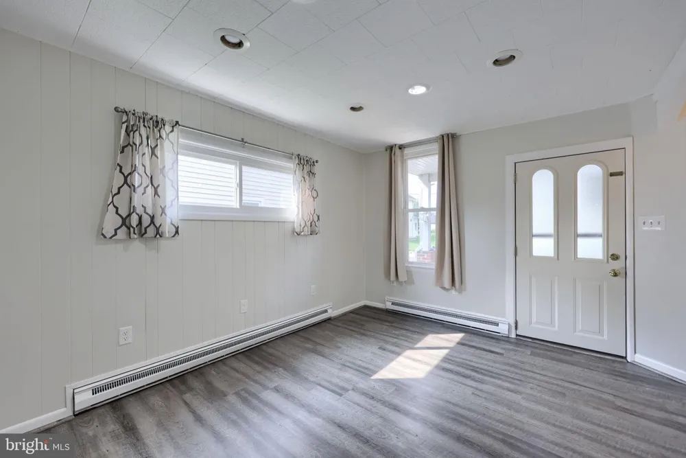 44 LOCUST STREET Palmyra, PA 17078