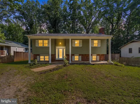 785 ROLLING VIEW DRIVE