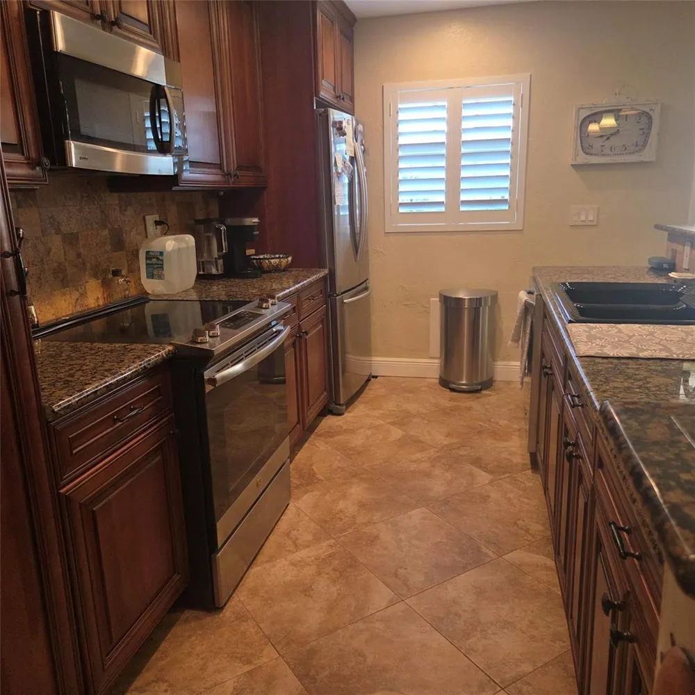 5349 Lakefront Boulevard #B Delray Beach, FL 33484
