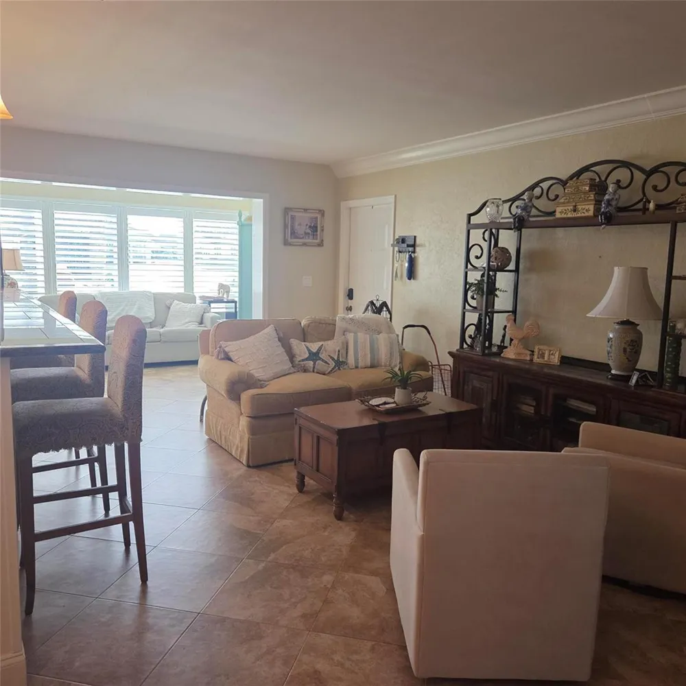 5349 Lakefront Boulevard #B Delray Beach, FL 33484