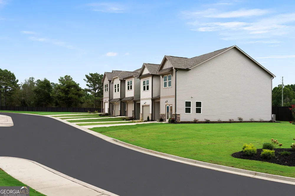20 Magnolia BLVD Cedartown, GA 30125