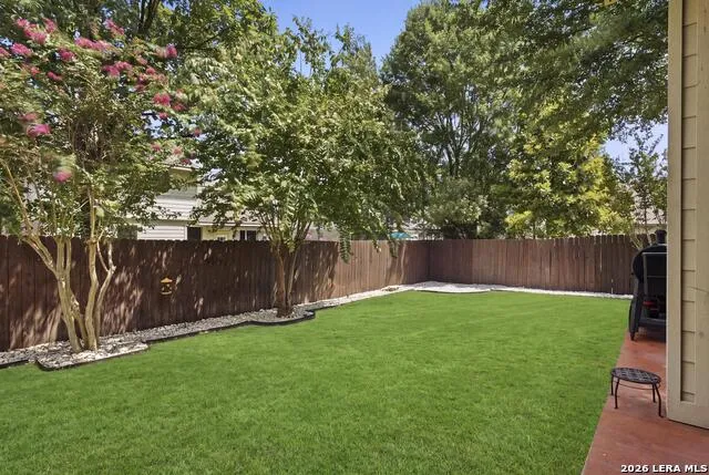 615 Hookberry Trail San Antonio, TX 78256