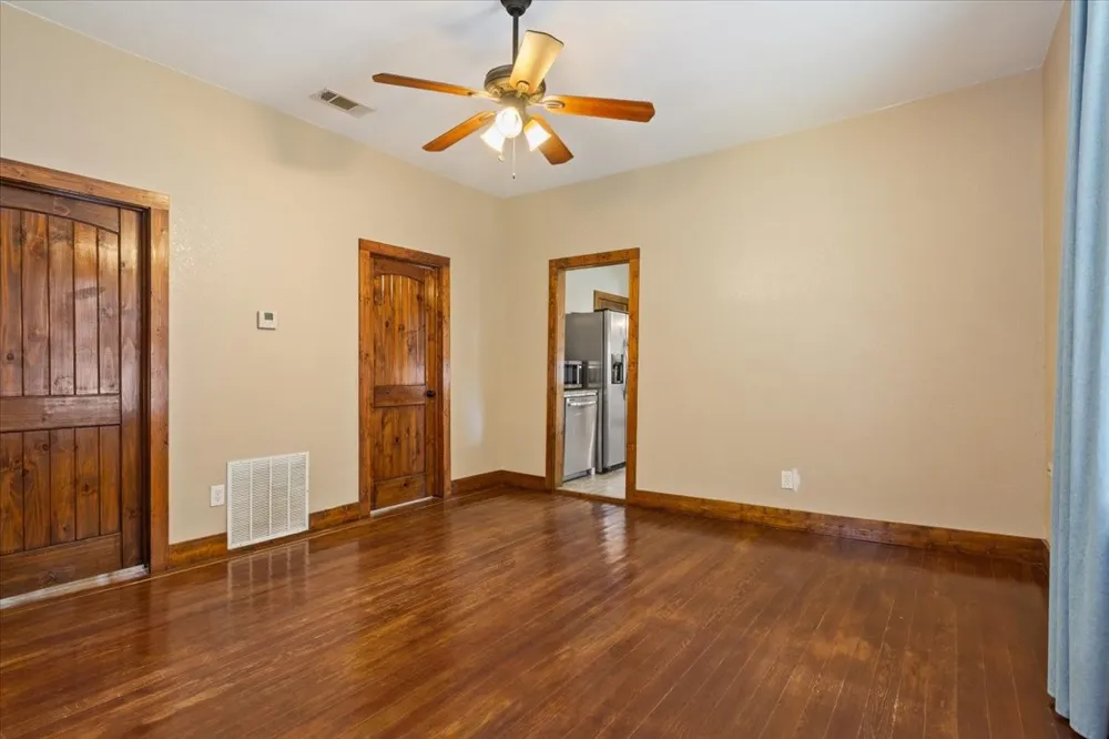 9142 5TH STREET Crawford, TX 76638