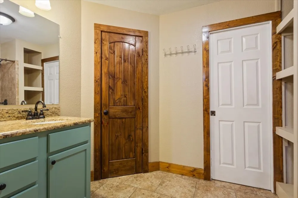 9142 5TH STREET Crawford, TX 76638