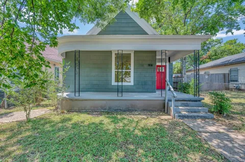 914 10th Street