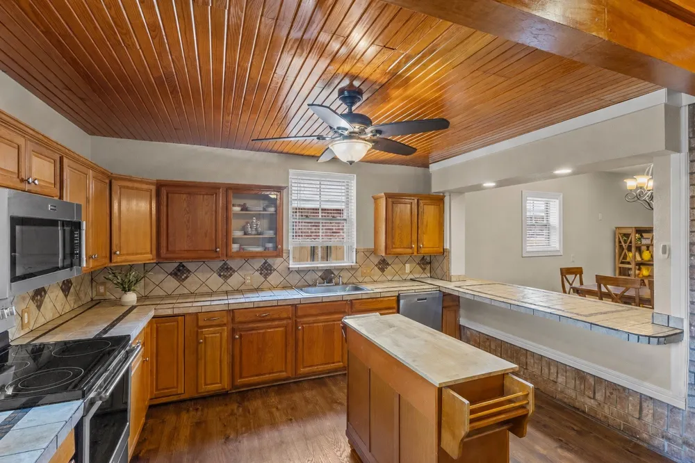 9224 Nathan Drive White Settlement, TX 76108