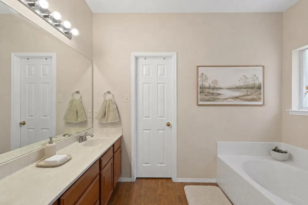 9224 Nathan Drive White Settlement, TX 76108