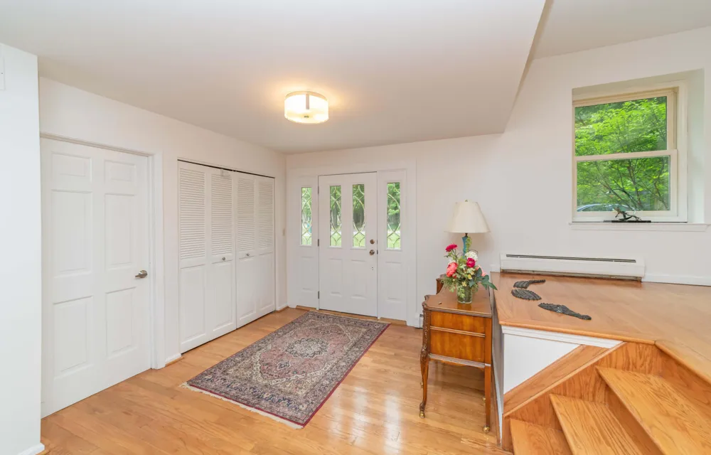 34150 Hunters Row Farmington Hills, MI 48331