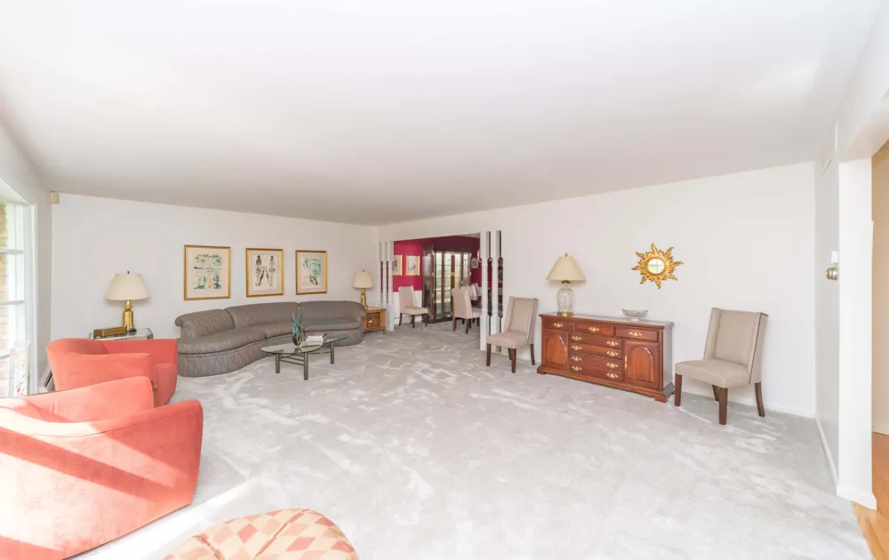 34150 Hunters Row Farmington Hills, MI 48331