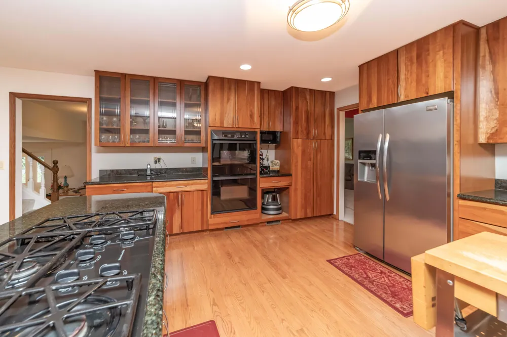 34150 Hunters Row Farmington Hills, MI 48331