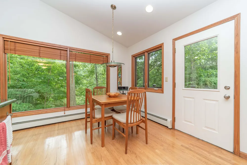 34150 Hunters Row Farmington Hills, MI 48331