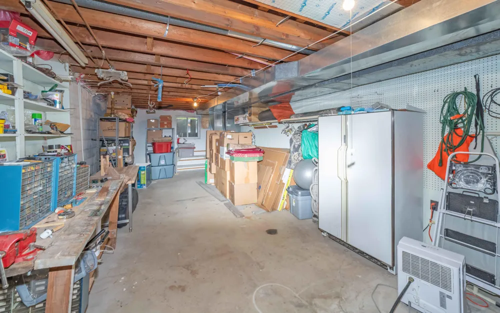 34150 Hunters Row Farmington Hills, MI 48331