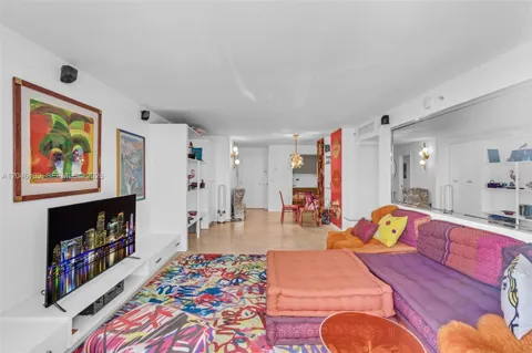 6917 Collins Ave #404