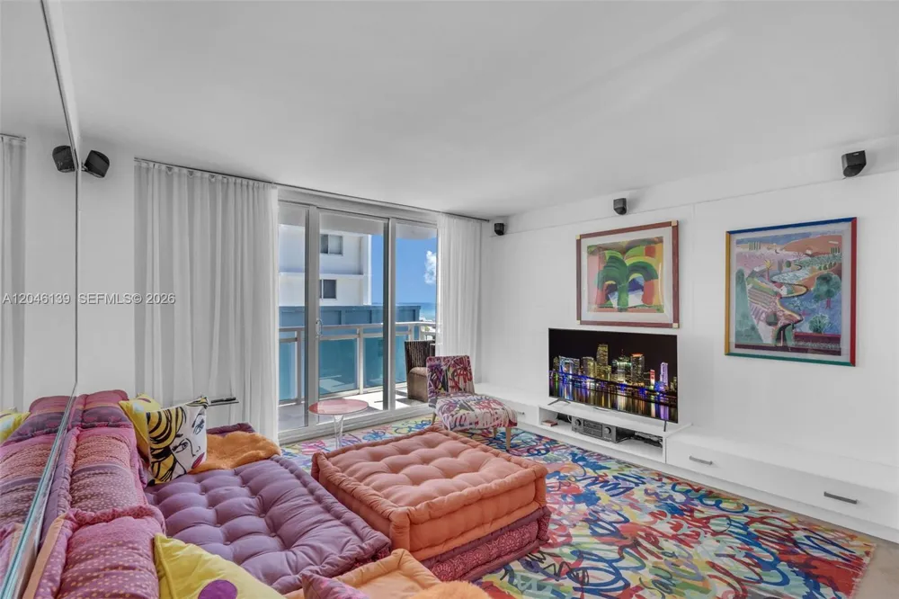 6917 Collins Ave #404 Miami Beach, FL 33141