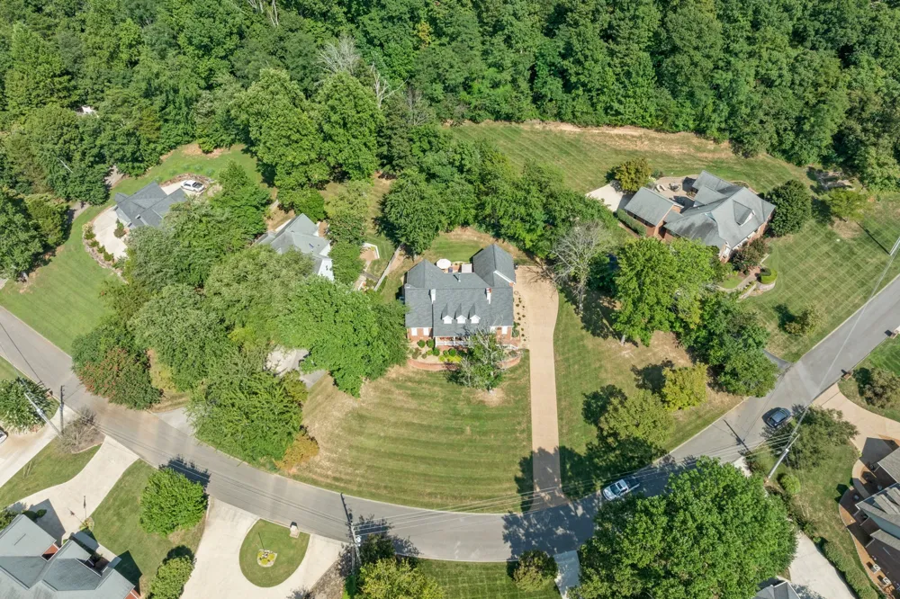 1566 N Plantation Dr Cookeville, TN 38506