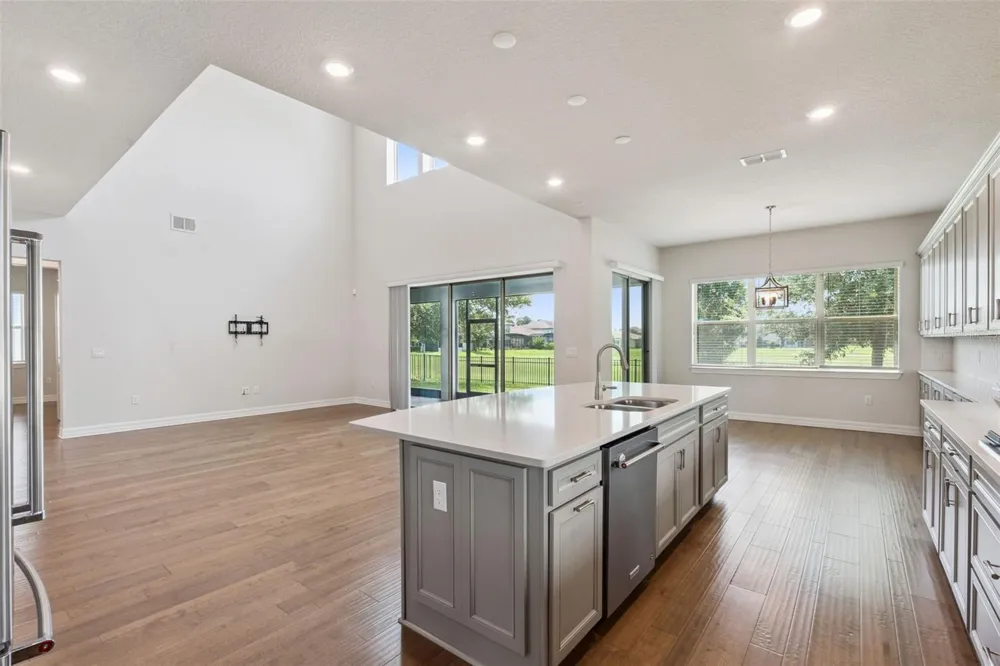 9070 WOODLAND FOREST ROAD Orlando, FL 32836