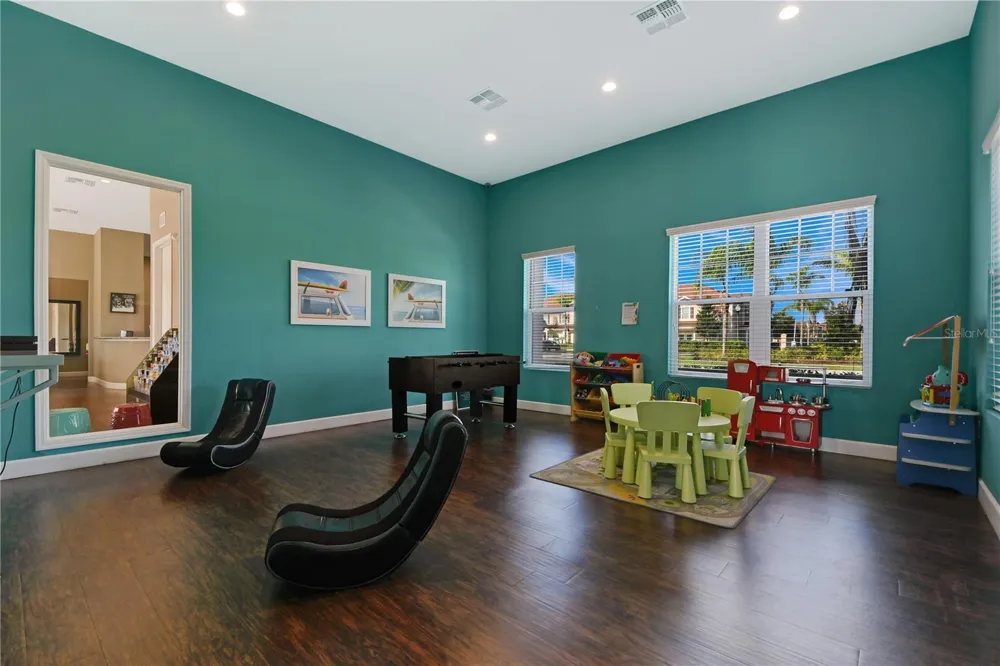 8927 SHINE DRIVE Kissimmee, FL 34747