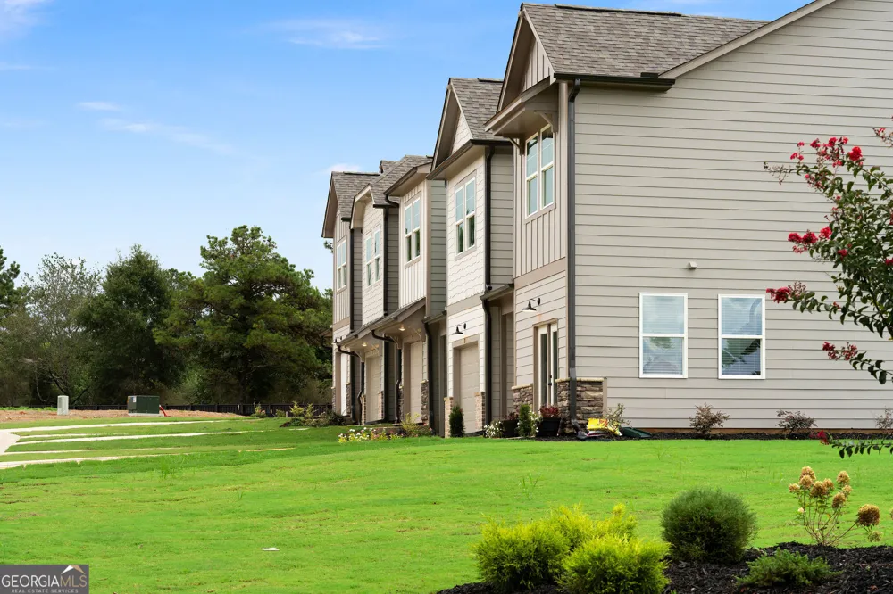 22 Magnolia BLVD Cedartown, GA 30125