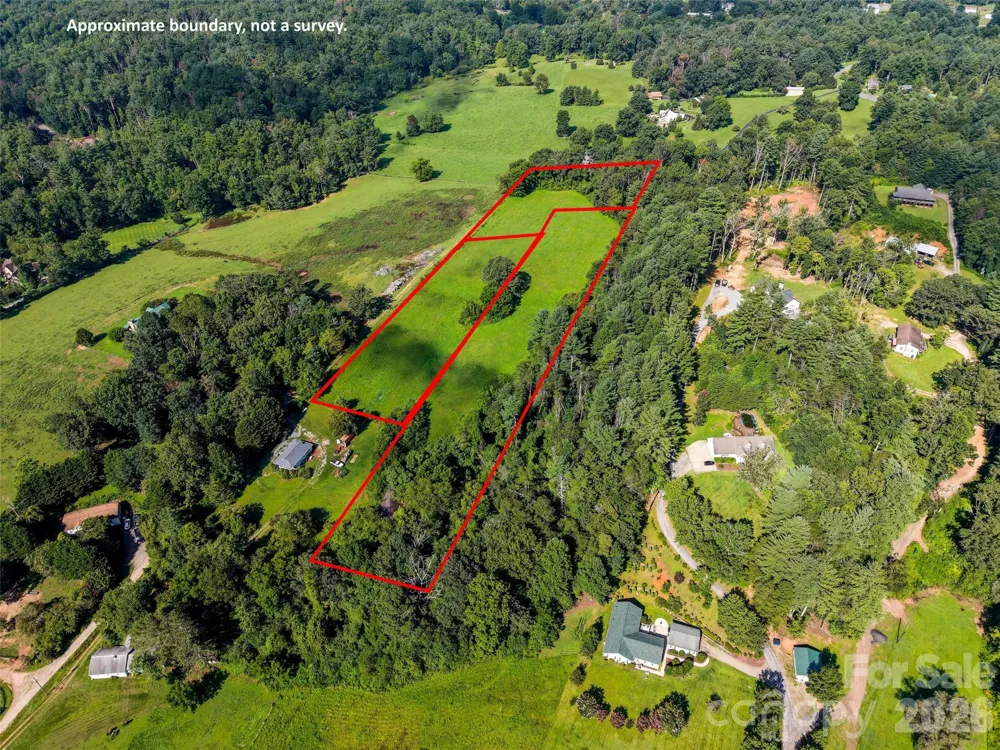 99999 Farm Hills Lane Fletcher, NC 28732