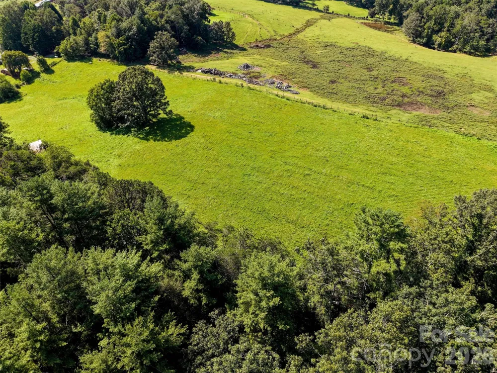 99999 Farm Hills Lane Fletcher, NC 28732