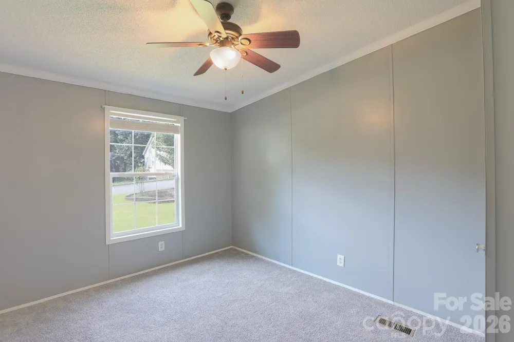 2171 Brantley Creek Drive Kannapolis, NC 28083