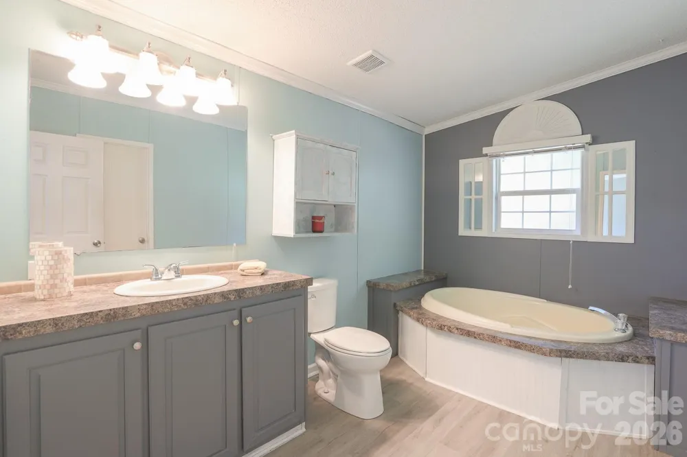 2171 Brantley Creek Drive Kannapolis, NC 28083