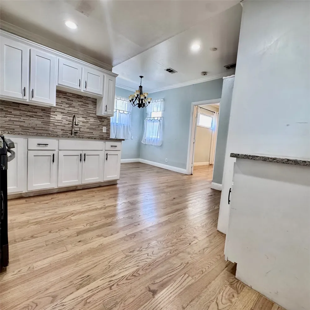 1912 Hurley Avenue Fort Worth, TX 76110