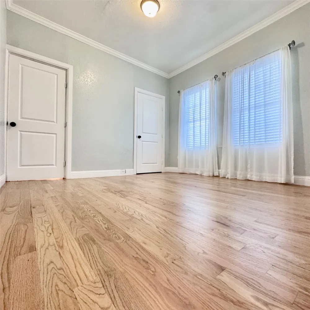 1912 Hurley Avenue Fort Worth, TX 76110