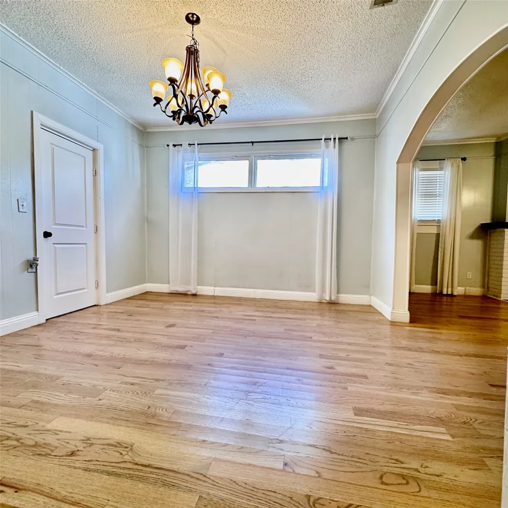 1912 Hurley Avenue Fort Worth, TX 76110