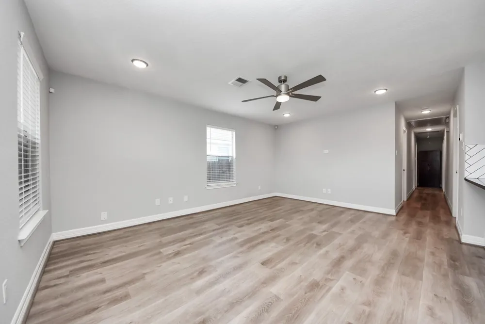 821 E 36th Street Houston, TX 77022