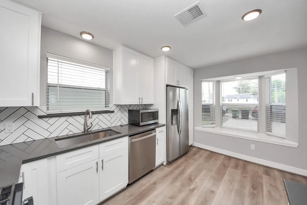821 E 36th Street Houston, TX 77022