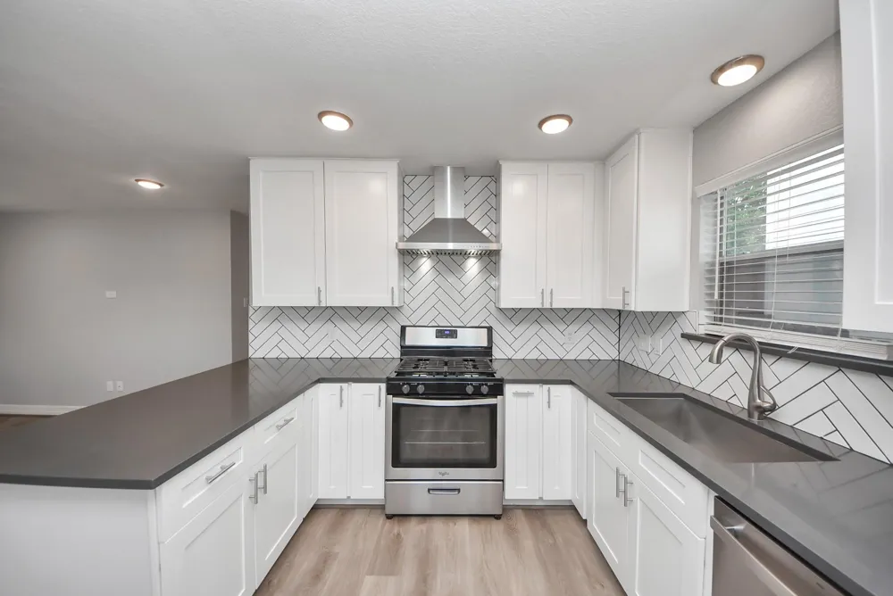 821 E 36th Street Houston, TX 77022