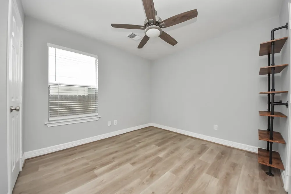 821 E 36th Street Houston, TX 77022