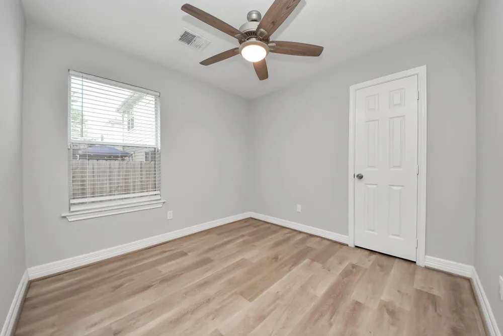 821 E 36th Street Houston, TX 77022
