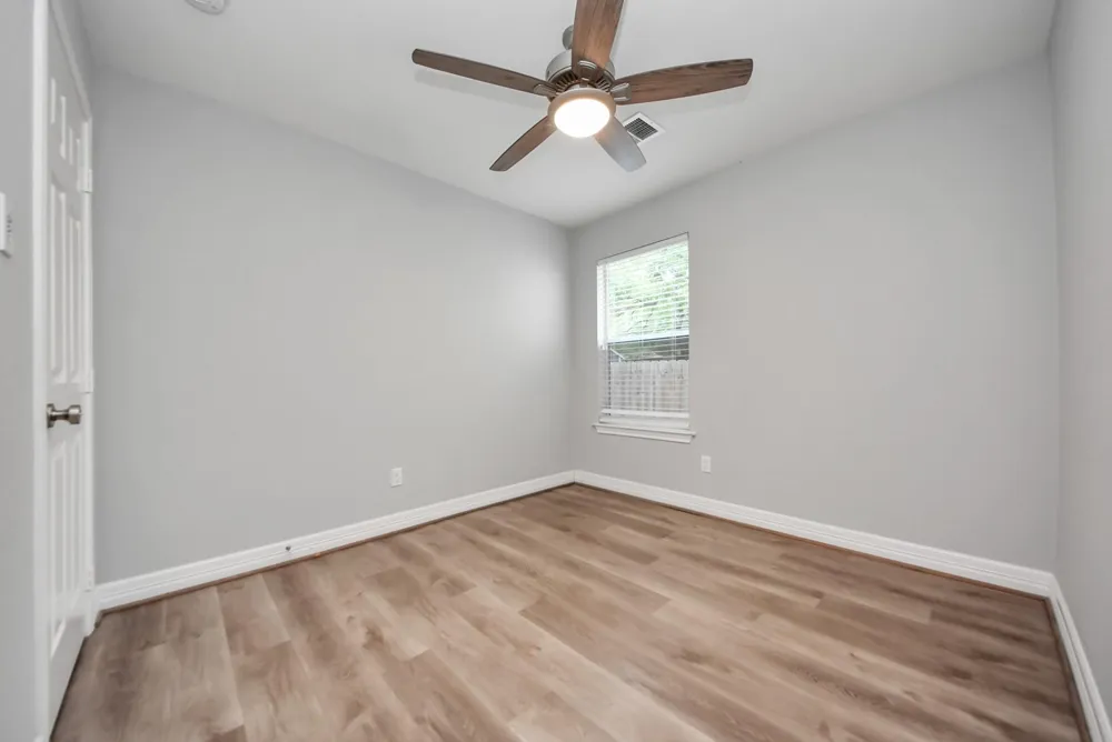 821 E 36th Street Houston, TX 77022