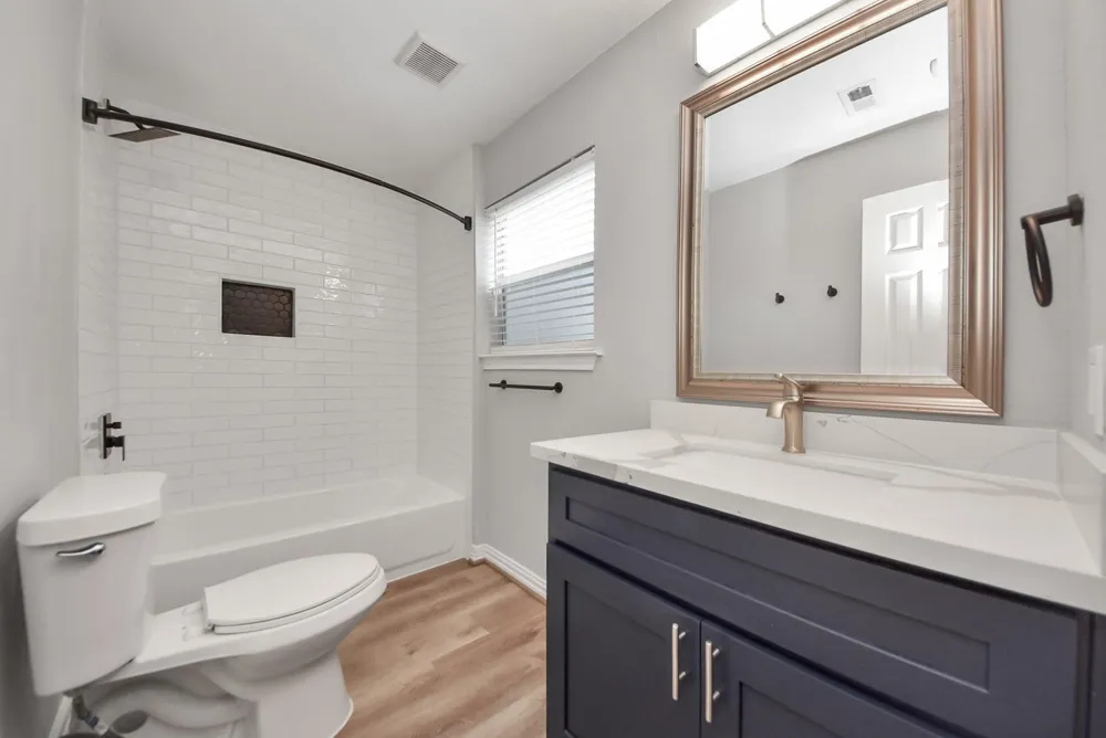 821 E 36th Street Houston, TX 77022