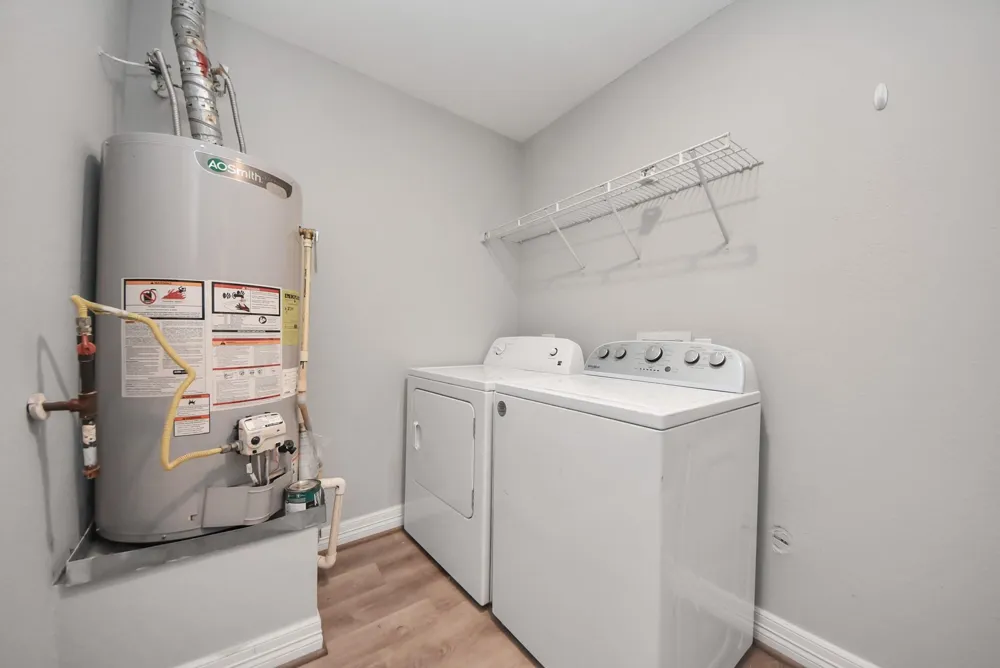 821 E 36th Street Houston, TX 77022