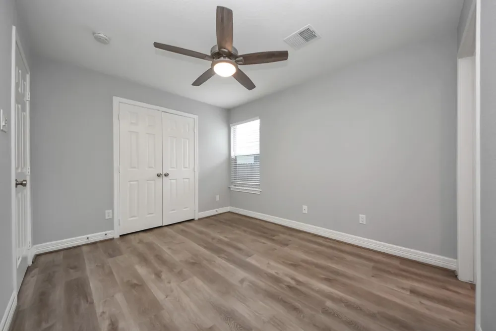 821 E 36th Street Houston, TX 77022