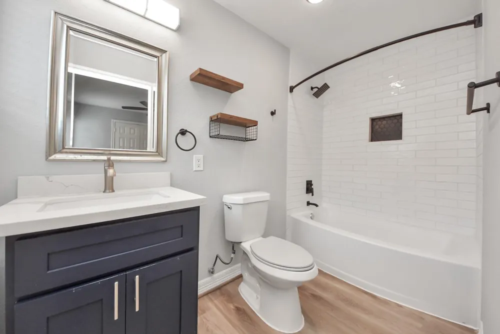 821 E 36th Street Houston, TX 77022