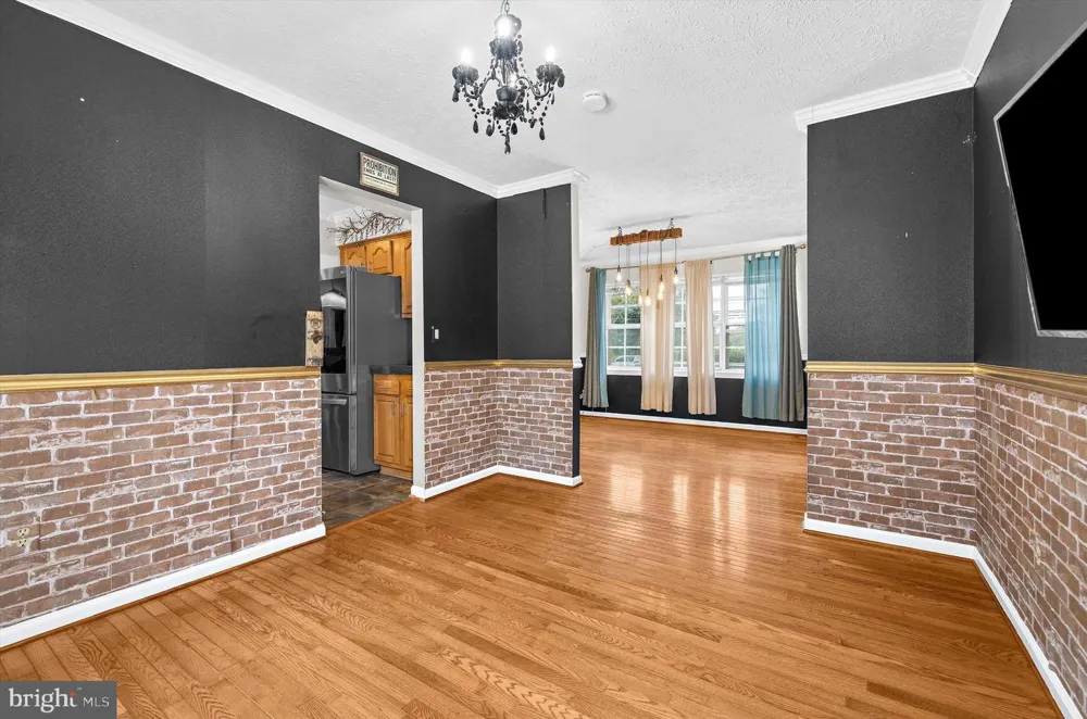 1718 SEVERN ROAD Severn, MD 21144