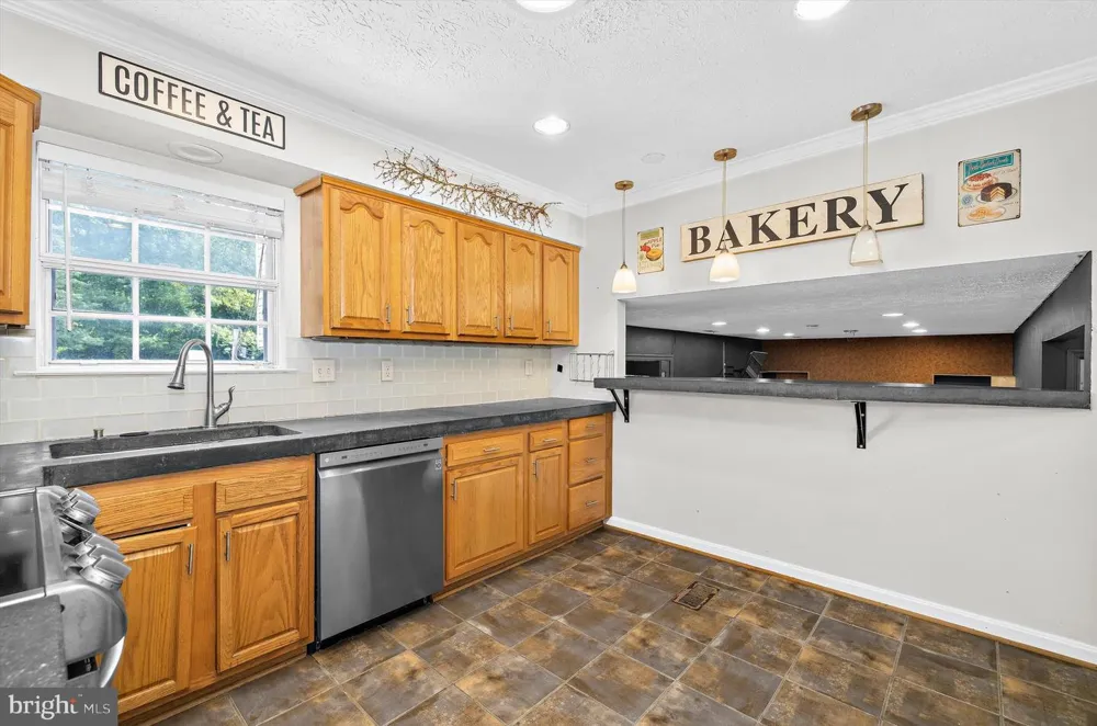 1718 SEVERN ROAD Severn, MD 21144