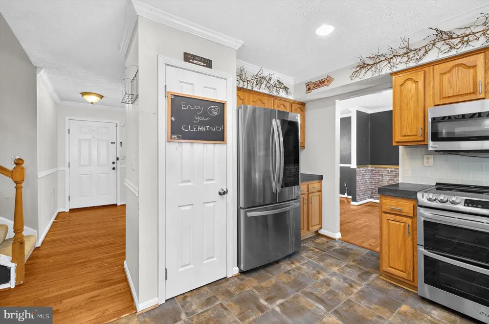1718 SEVERN ROAD Severn, MD 21144