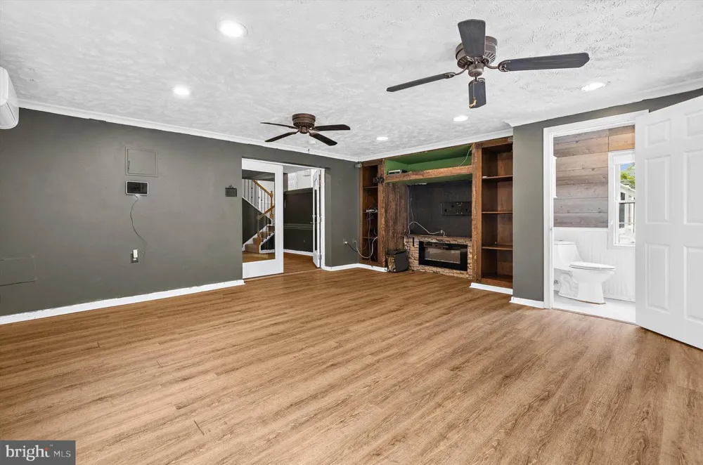 1718 SEVERN ROAD Severn, MD 21144
