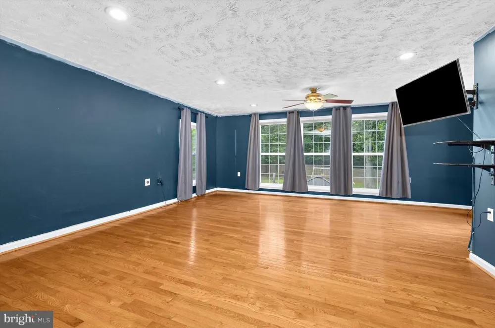 1718 SEVERN ROAD Severn, MD 21144